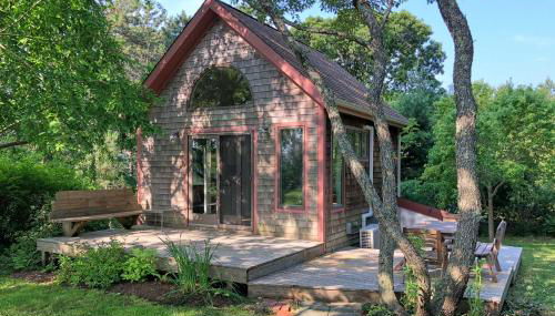 Stylish Wellfleet Home with Patio on 2 Private Acres - Foto 3