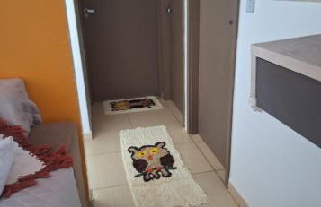 Apartamento completo com Wi-Fi, garagem em condomínio - Ideal para estadias tranquilas - Foto 32