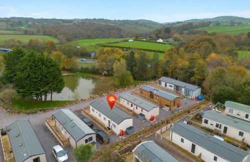 Lake View Holiday Home - Fishing Lakes, Heated Outdoor Swimming Pool 500yrds on Sister Park , Pool Open April to September - Foto 41