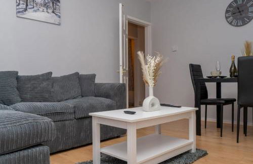Lovely 2 Bedroom Home Coventry - Foto 2