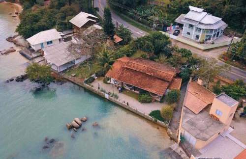 Casa Alto Padrão Frente A Praia - Foto 17