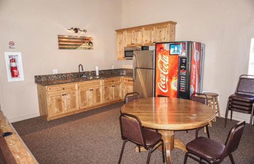 St Anton Wooded View 1-Bedroom Condos with Complimentary Hot Drinks - Photo 18