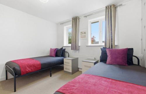 4 bedroom detached house 4 bathrooms - Foto 14