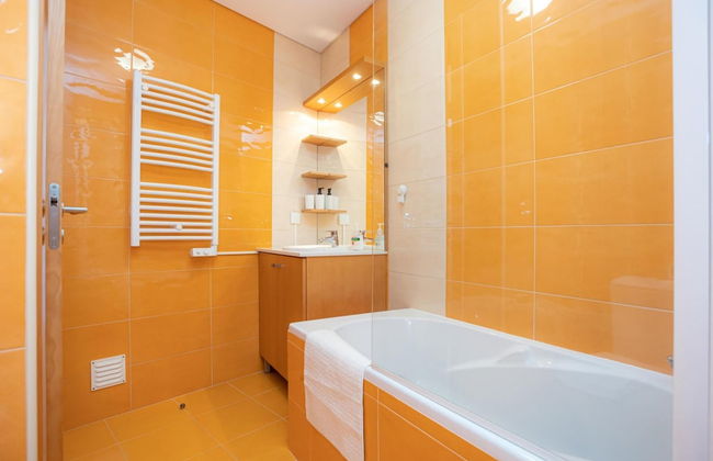 Terrace Bairro Novo by Rent4all - Photo 12