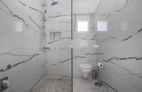 Apartments BlueView - Photo 23