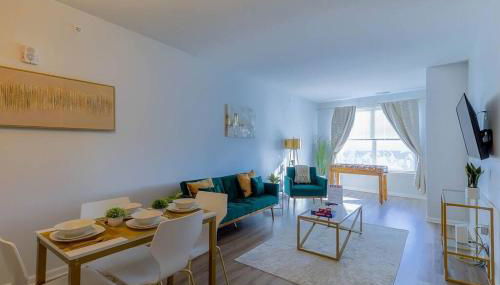 Book Cozy King Bed Now 25 Percent OFF Spring Special! - Foto 2