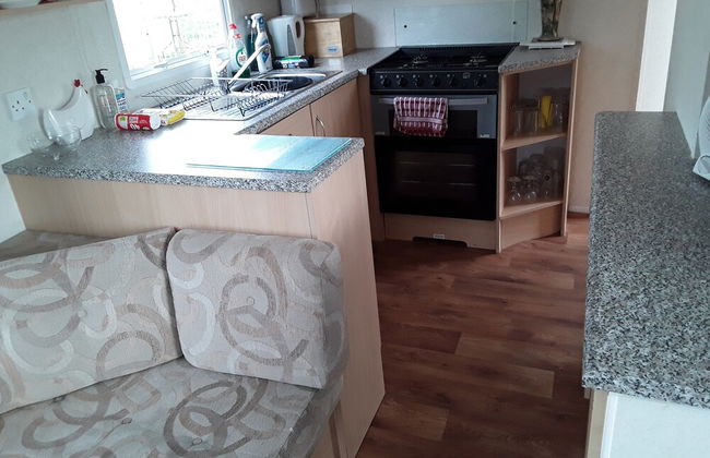 2 bed Caravan Approx 10 Mins From Beach Suzie 2 - Foto 15