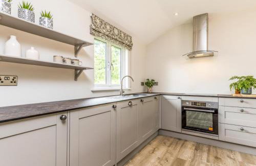 Delightful 2Bed Lodge in Downland Village - Pass the Keys - Foto 10