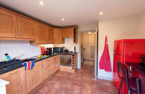 3 Bedroom House - a very British place to stay - near city centre ! - Foto 4