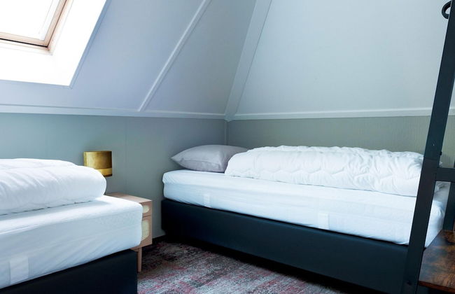 Family House With Wellness - Photo 6