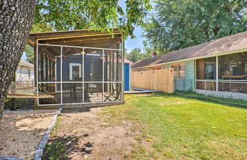 Chic Cottage with Private Yard Steps to Beach! - Foto 24