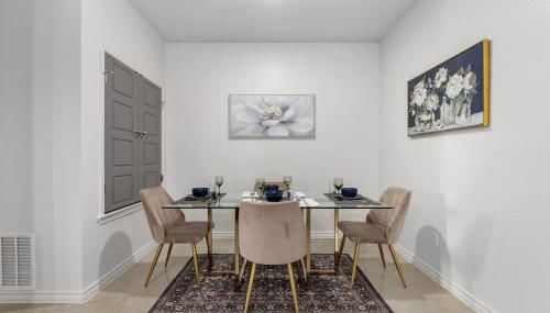 NEW 1 Story Townhome 6 BDs 5 Mile Baylor Scott & White Fenced Backyard - Professionally Managed by Stay Albatross - Foto 4