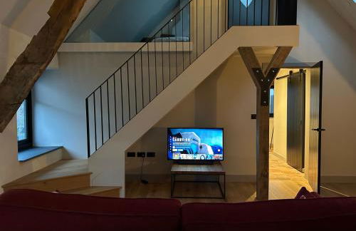 2 Cruck Cottage, Cowbridge - Photo 21