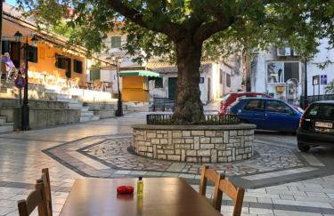 La Maisonette House in the Heart of Liapades Close to Rovinia Beach & Paleokastritsa - Foto 30