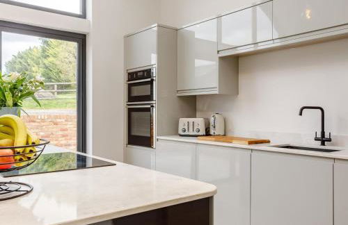 4 Bed in Dunstable oc-93632 - Photo 10