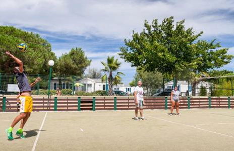 Bungalow confortable à Condrieu avec piscine partagée - Foto 11