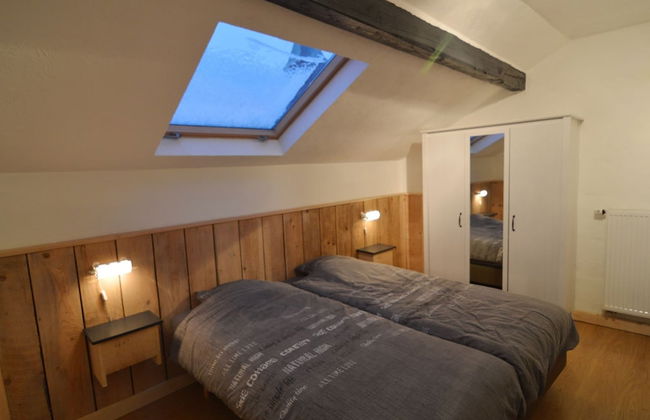 Sourbrodt Stay With Pool - Photo 6