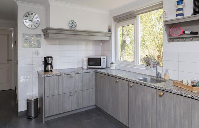 Holiday Home in Zeeland Near the Beach - Foto 8