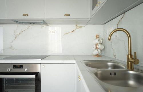 Majestic Manor with outdoor Jacuzzi by 8essentially - Foto 27