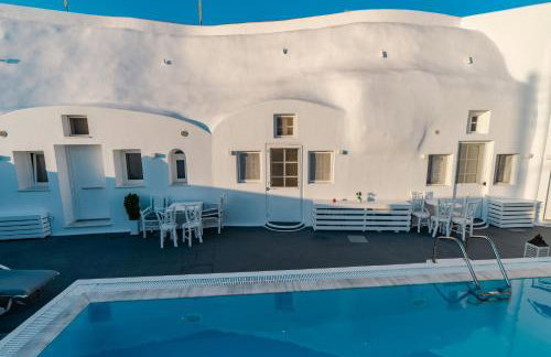 Fira-Cave-Sleeps 13-Parking-Pool-Pet Friendly - Photo 66