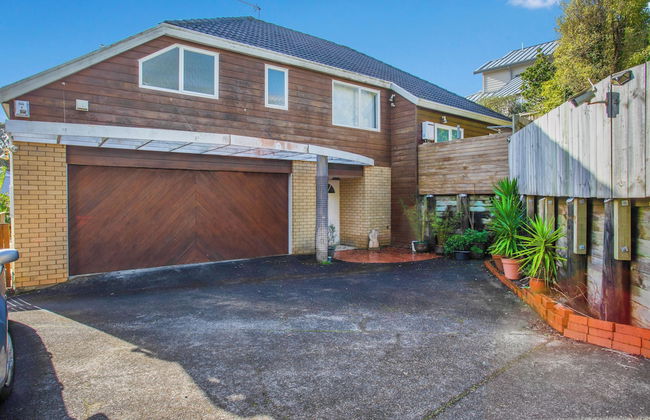 Glen's Hidden Gem with Parking and Deck - Photo 37