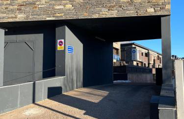 Cal Xera - Acollidora planta baixa amb jardí privat i llar de foc - Photo 52