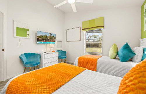 654- Newly Renovated Fabulous 4-Bedroom Pool Home in Watersong Resort, Game Room, Theater Room and More - Foto 61