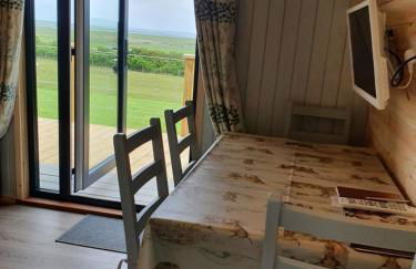 Lilly's Lodges Orkney Robin Lodge - Photo 17