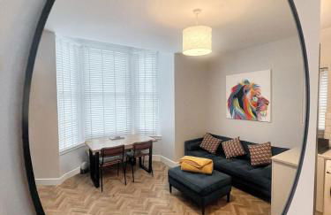 Merton Place, Southsea apartment with parking - Photo 1