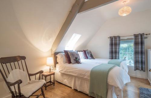 Blaenfforest Granary Newcastle Emlyn - Photo 10