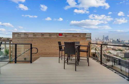 XL Studio - Stylish Studio with Rooftop Pool - Foto 35