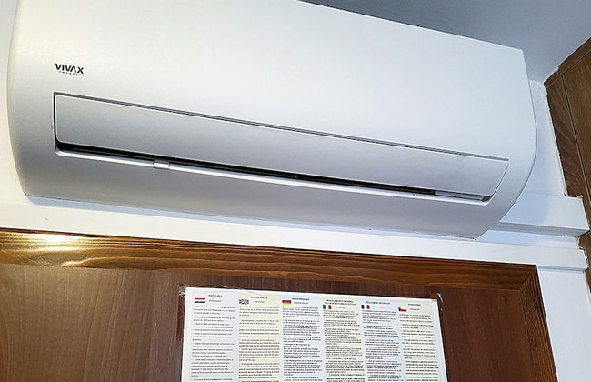 Charming Apartment 3 Sleeps 4 Guests - Photo 30