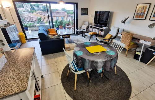 1BR Apartment T2 54m2 Onde Marine 2nd floor Lift Wifi AC Parking - Foto 26