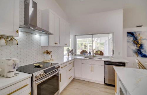 Port St Lucie Canal-Front Home with Heated Pool! - Foto 6