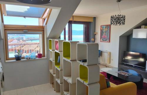 Oasis Costero Sanxenxo Espectacular Terraza y vistas de toda la Ría a 50 metros de la playa de Silgar - Foto 4