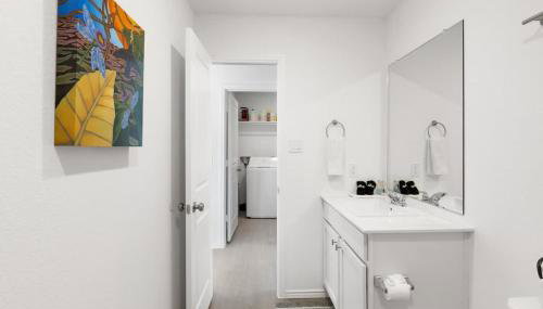 Modern Cozy Home - Gym - Quiet Street - Sleeps 4 - Foto 5