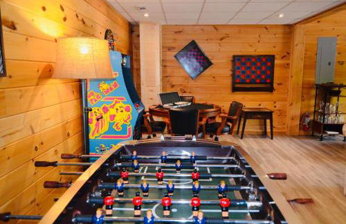 Above Expectations-New Exterior-Sleeps 8-Hot Tub-Games Galore-Nature - Foto 50