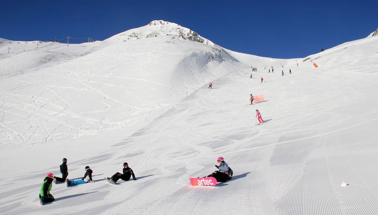 Shusski rental store - Andorra. - Photo 1