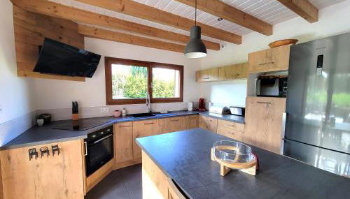 Chalet des Jonquilles - Au calme, bordant la forêt - Foto 5, stove, dishwasher