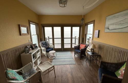 The Sunset Cottage - Lakefront with Private Beach - Foto 12