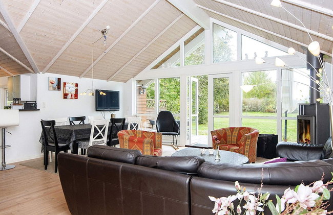 5 Star Holiday Home in Allingabro - Foto 30