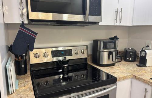 Close to the beach, in a quiet neighborhood - Foto 11