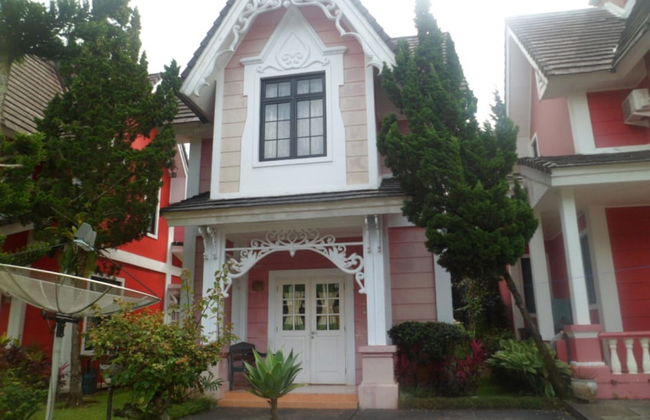 Villa Kota Bunga Mawar - Photo 24