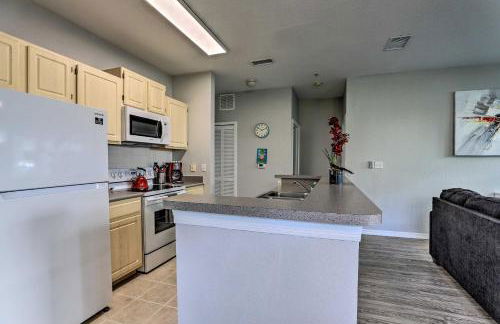 Lake-View Condo with Pool Access 6 Mi to Disney! - Foto 10