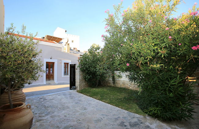 Villa Kamilari - Photo 36