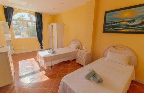 Villa Reyets 4 bed 3 bath Private Pool - Foto 23
