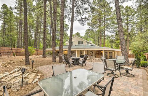 Expansive Flagstaff Family Retreat with Media Room! - Foto 1