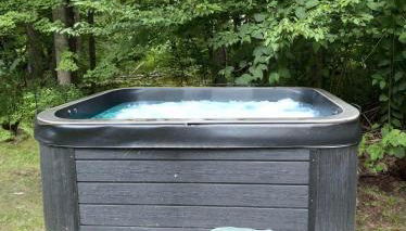 Chic Catskills Cabin with Hot Tub and Fire Pit - Foto 3