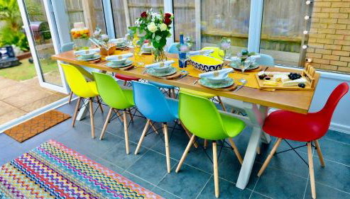 5 Bedroom House - DISC0UNTS - Parking, Contractors, Group, Family - Foto 3