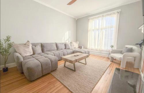 Spacious Home Downtown - Children's Hospital, Pets - Foto 1